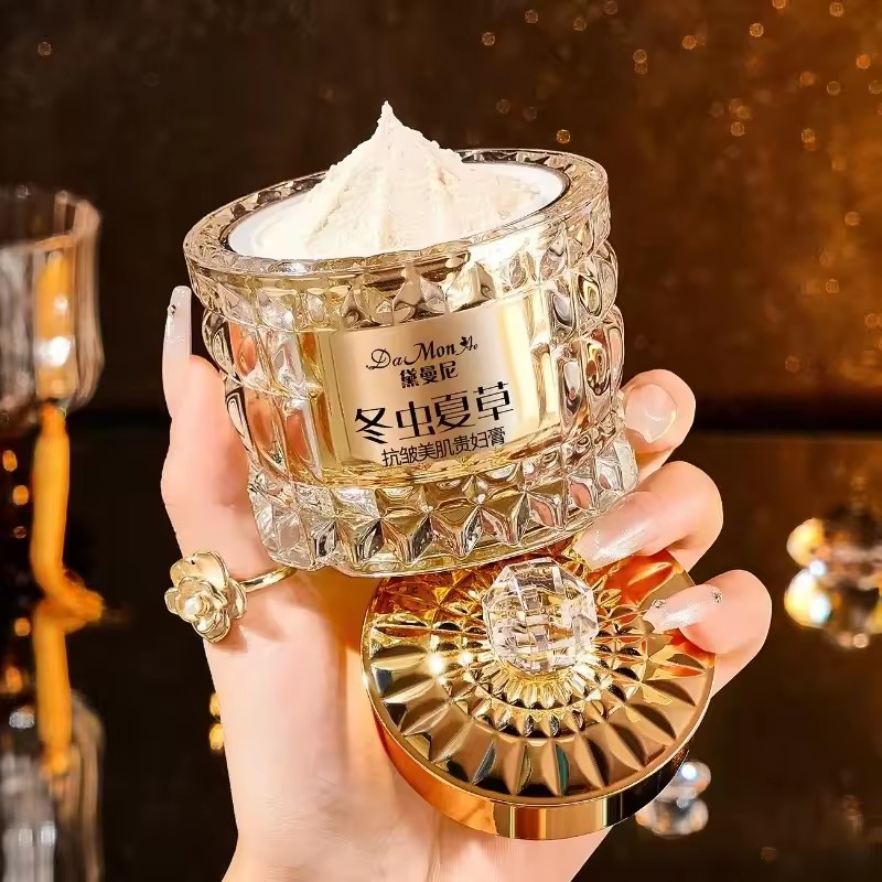 Cordyceps Sinensis Luxe Noble  - Luxury Skincare Whitening Cream recensie en prijs